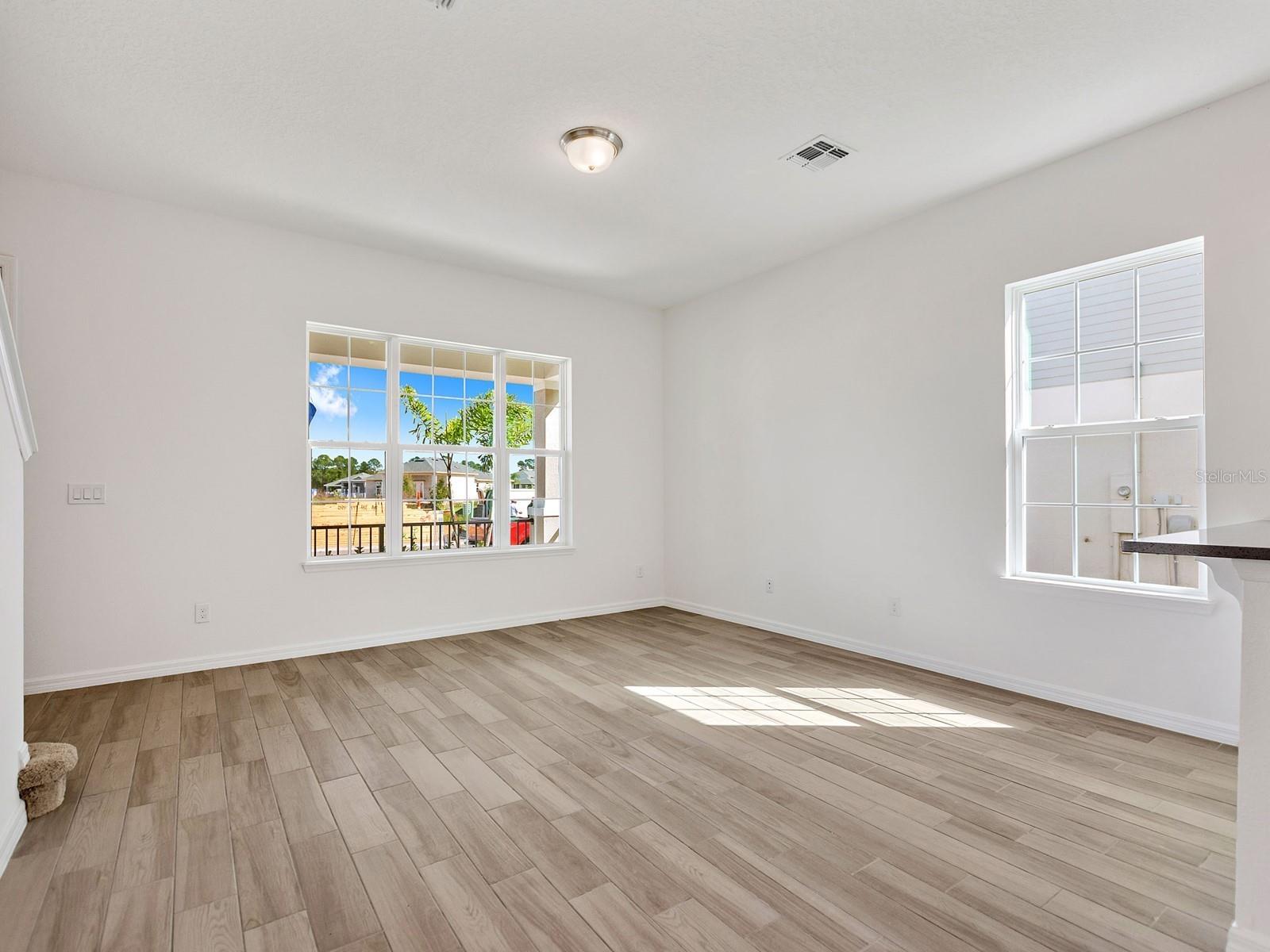 Palms-Ph 4 - Residential