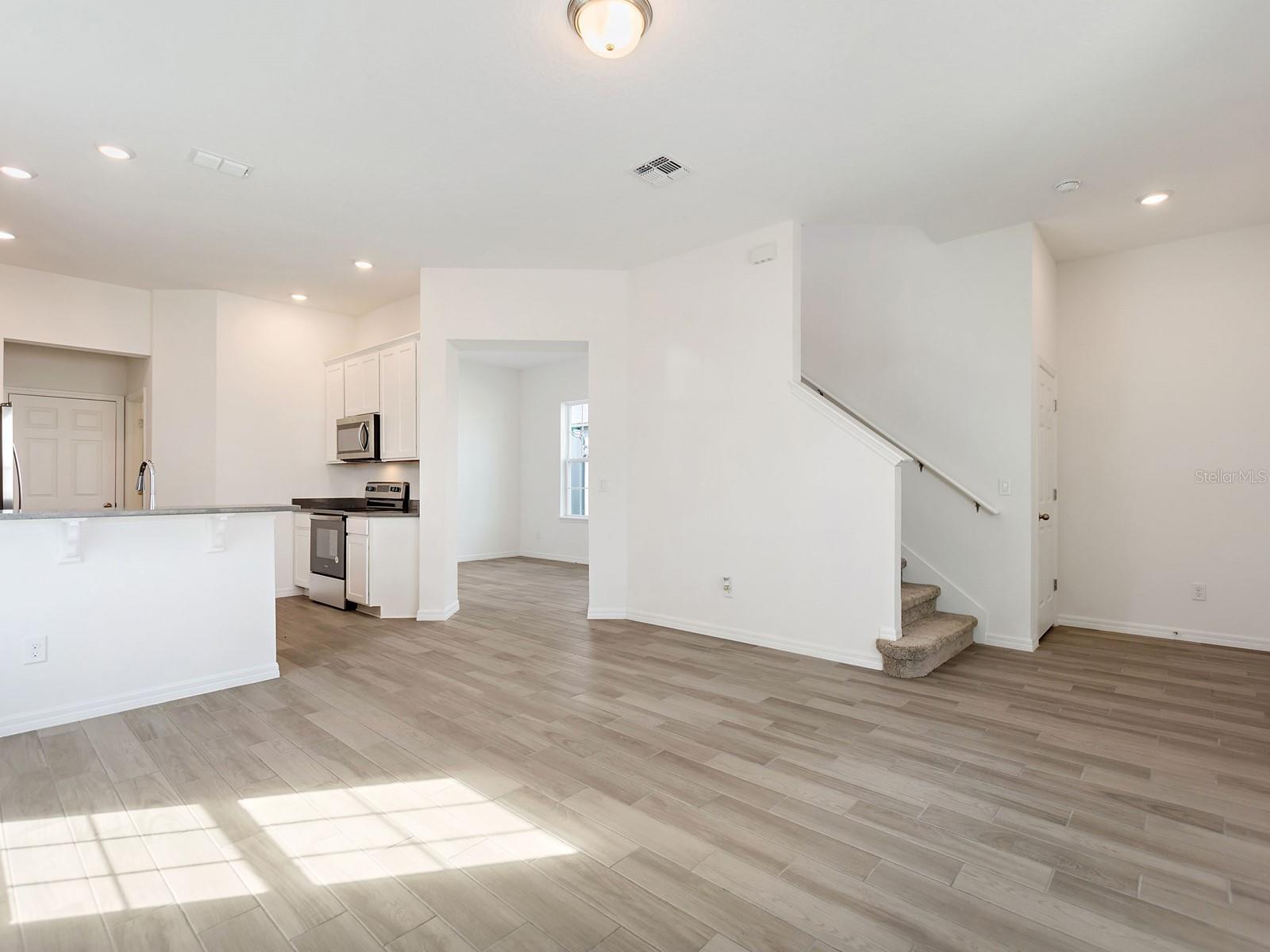 Palms-Ph 4 - Residential