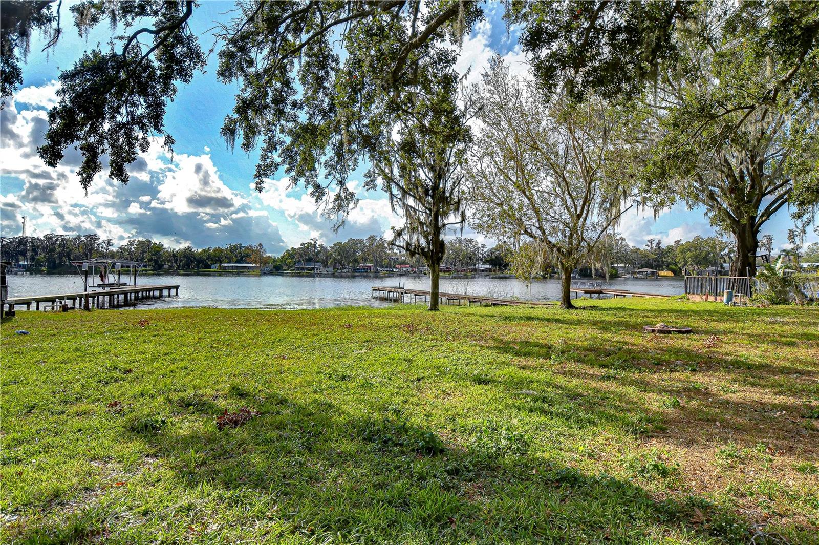 3207 LAKE PADGETT DRIVE