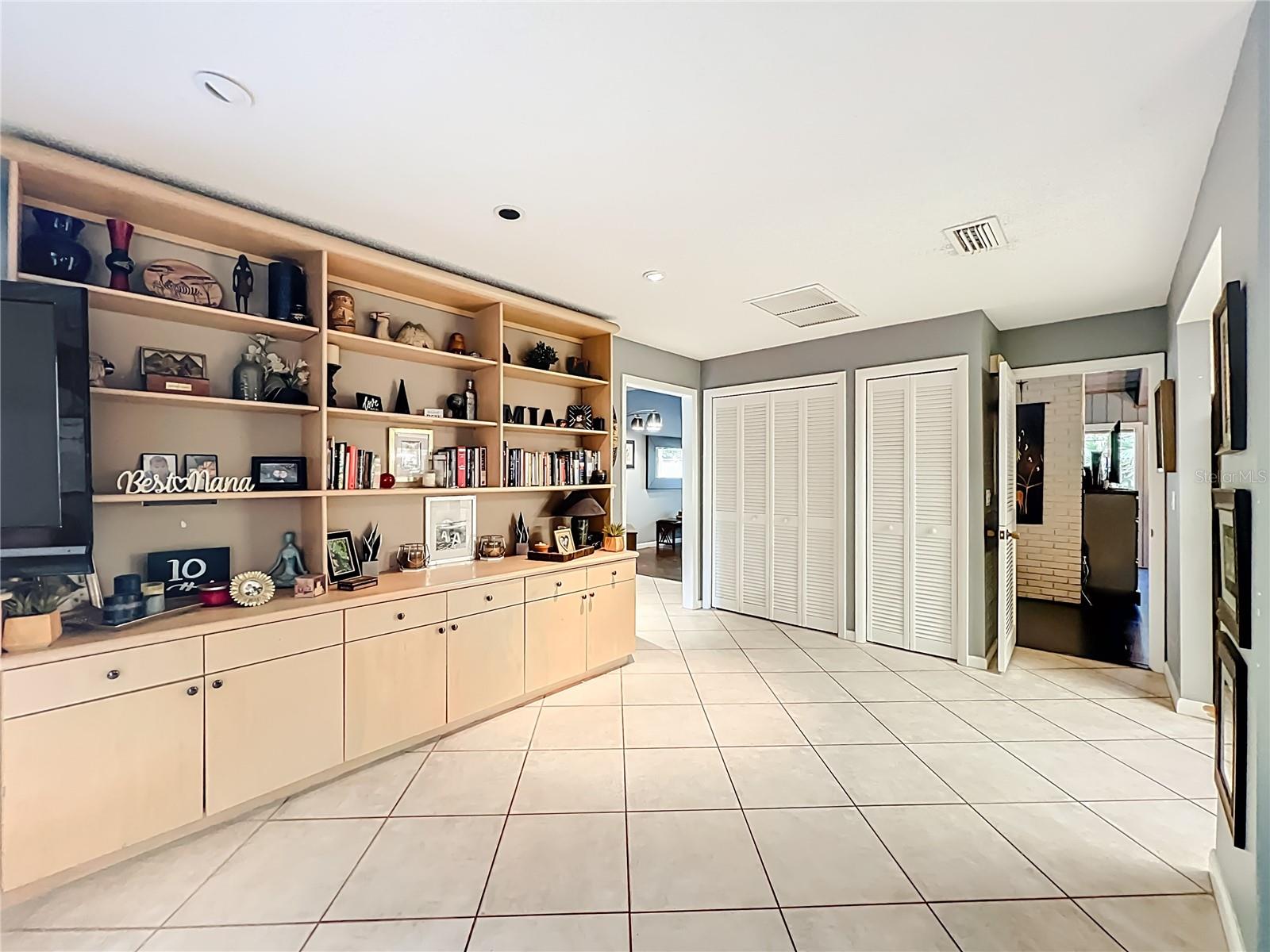 SPRINGS GLENWOOD VILLAGE SEC 1 REV THE - Residential