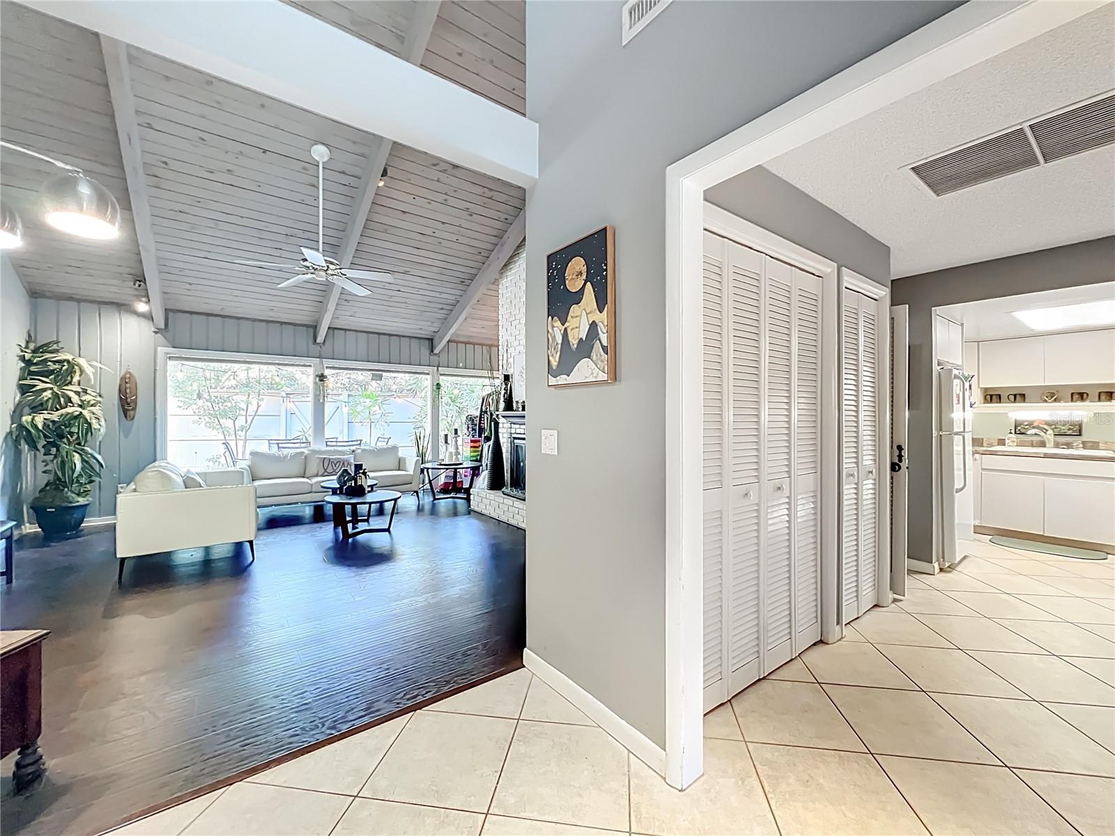 SPRINGS GLENWOOD VILLAGE SEC 1 REV THE - Residential