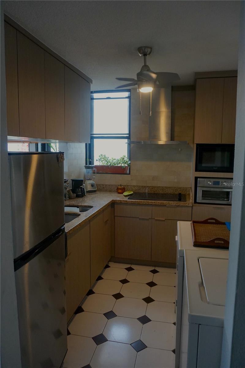 LAGOON FLATS - Residential