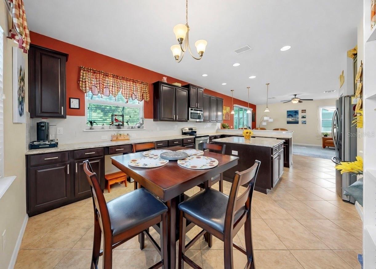 MCKINLEY OAKS - Residential