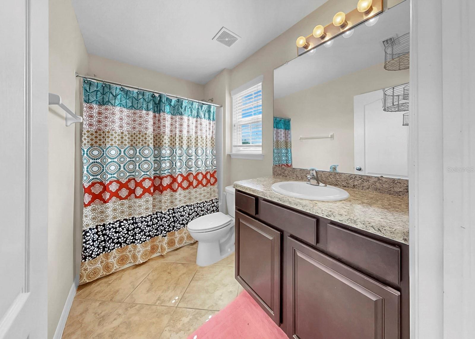 MCKINLEY OAKS - Residential