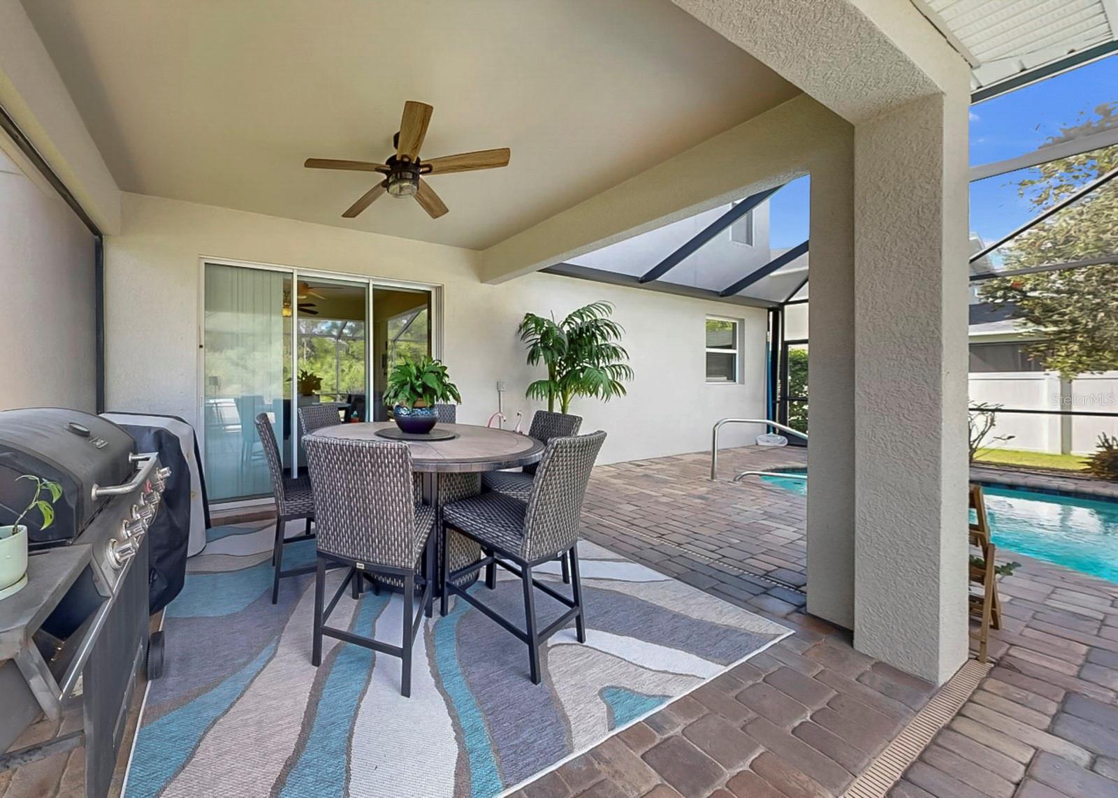 MCKINLEY OAKS - Residential