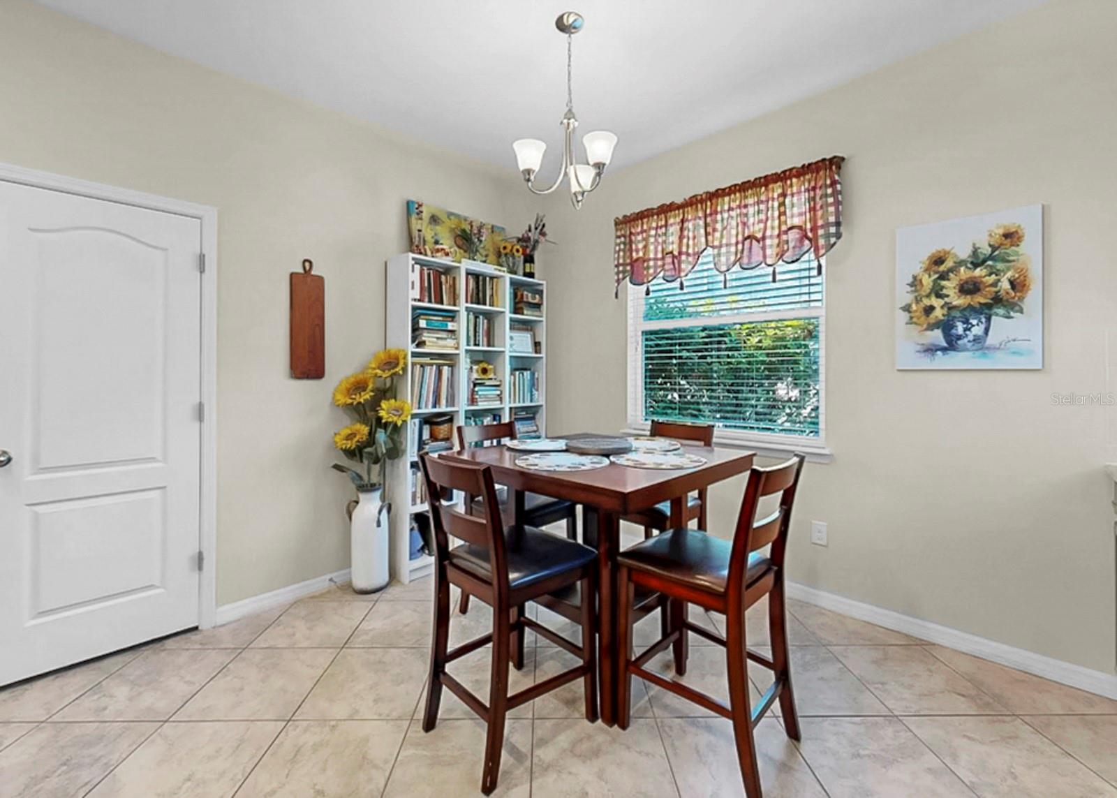 MCKINLEY OAKS - Residential