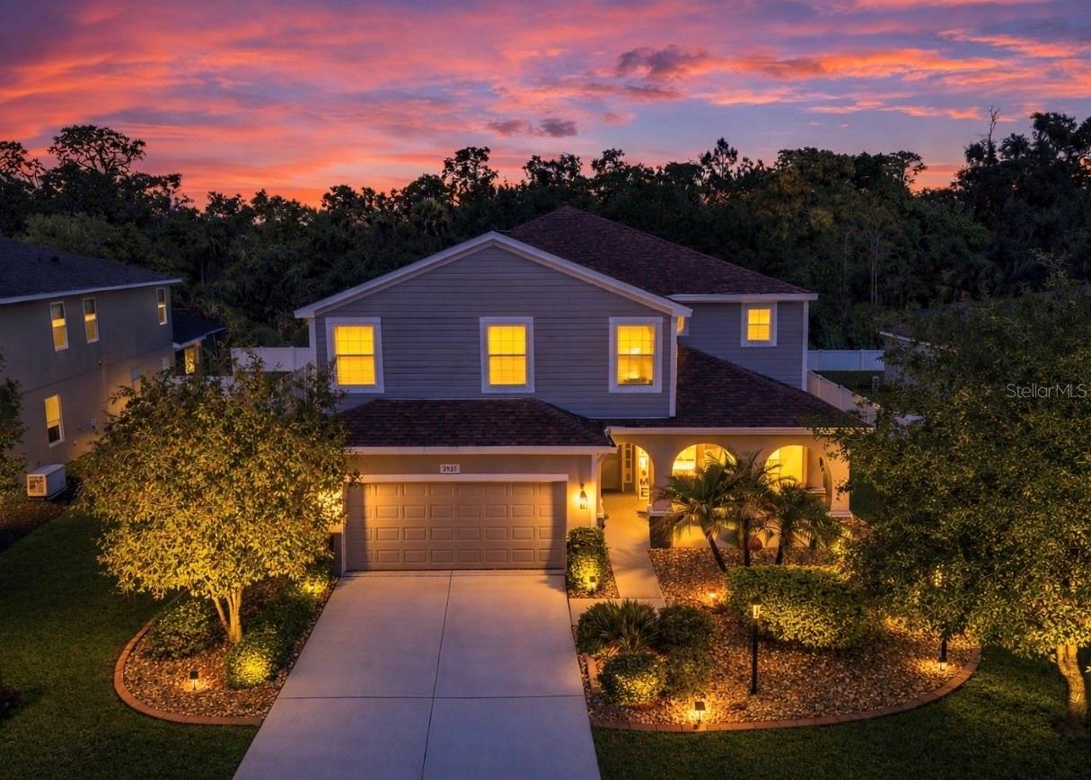 MCKINLEY OAKS - Residential