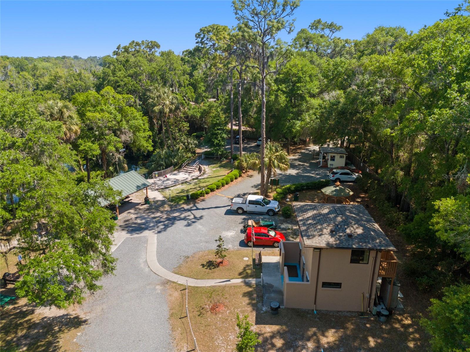 RAINBOW SPRINGS COUNTRY CLUB - Residential