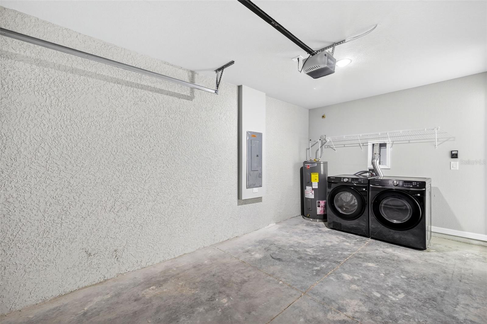 LEHIGH ACRES SEC 1 UN 7 - Residential