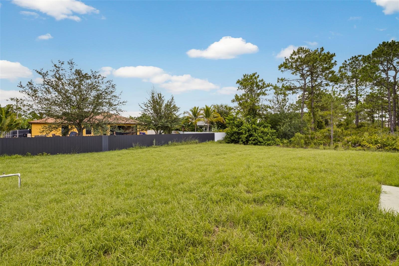 LEHIGH ACRES SEC 1 UN 7 - Residential