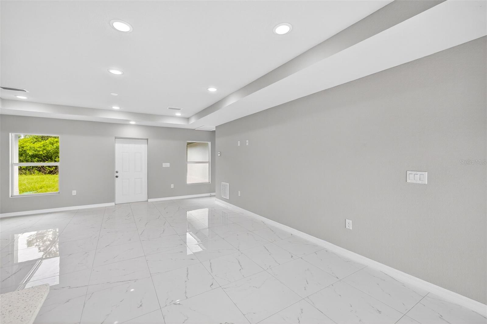 LEHIGH ACRES SEC 1 UN 7 - Residential