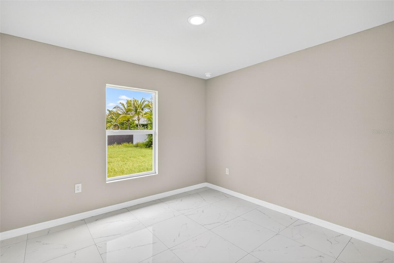 LEHIGH ACRES SEC 1 UN 7 - Residential