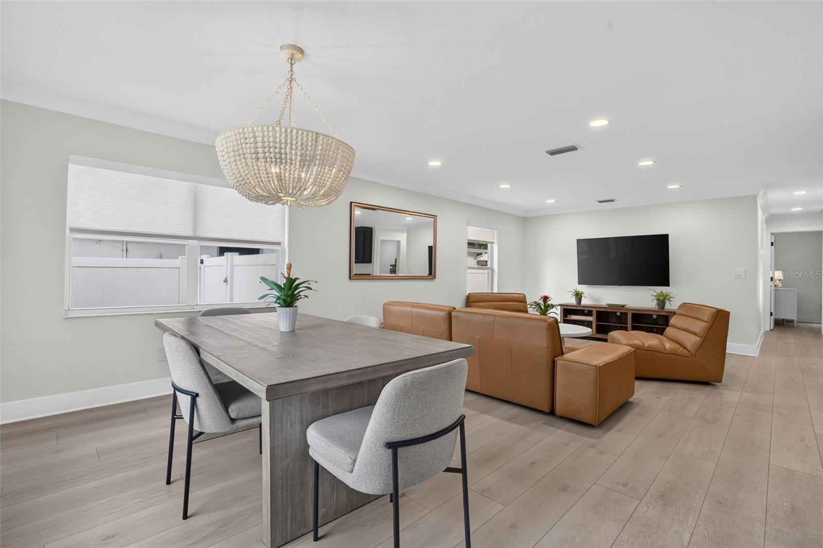 3312 W PRICE AVENUE