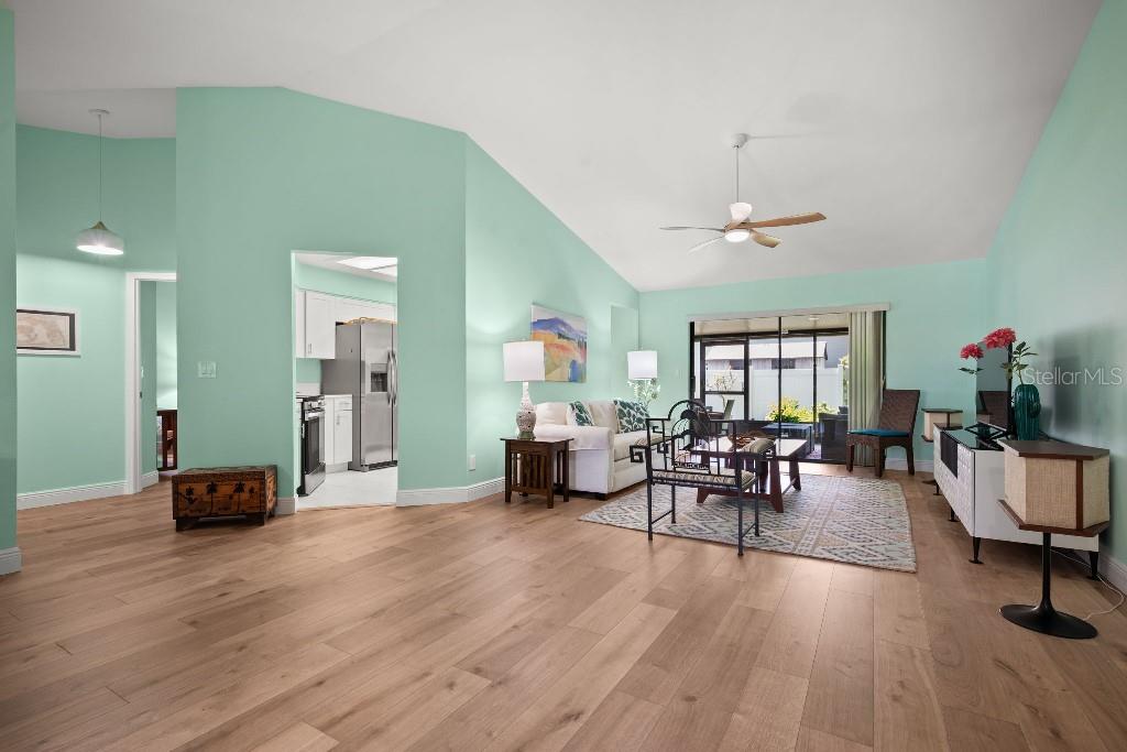 2109 CYPRESS POINT DRIVE N