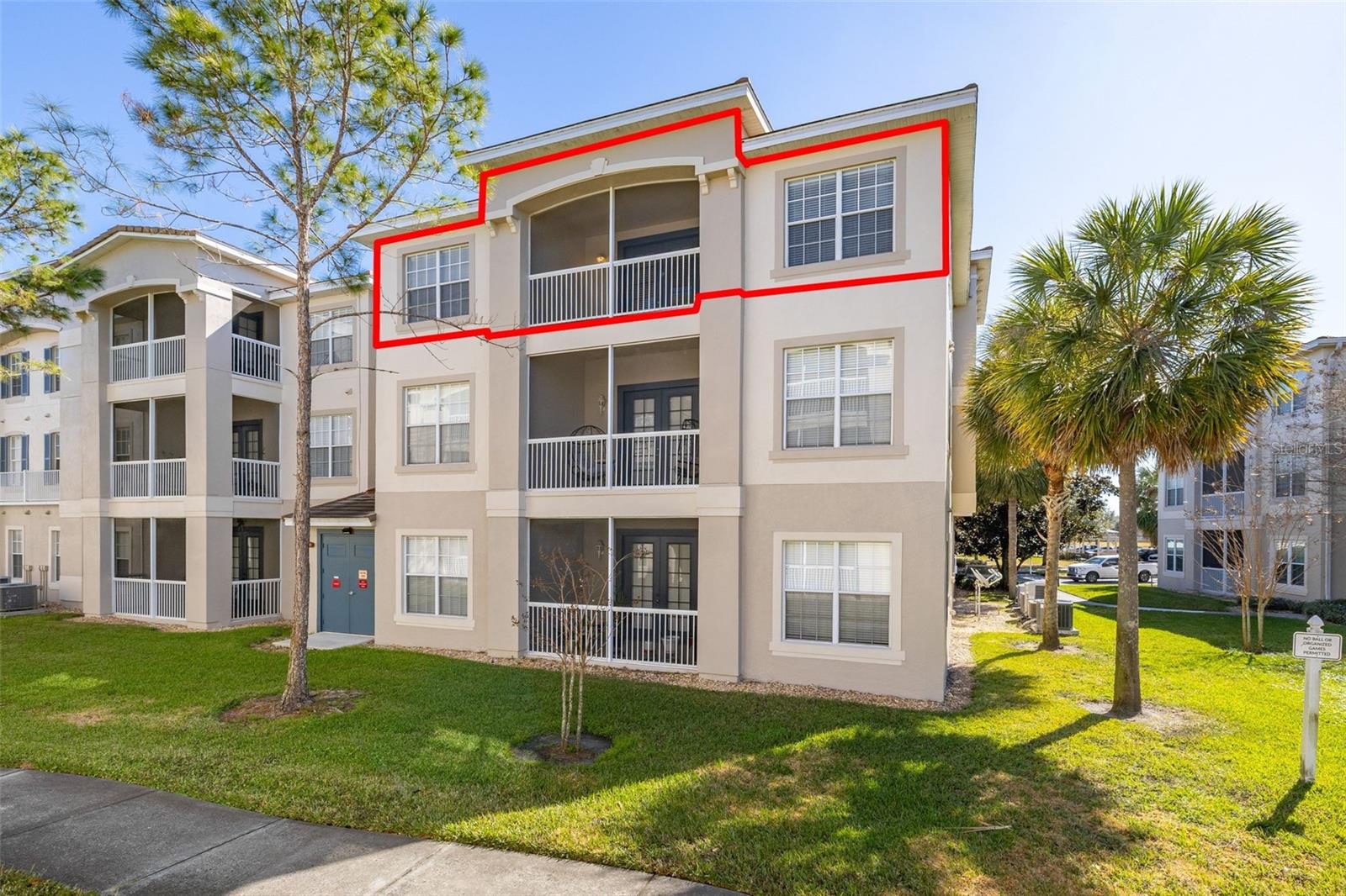 3000 LAUREL PARK LANE 302