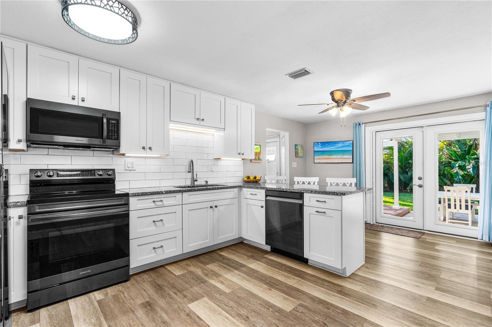 RAYMONDE SHORES ADD 02 - Residential