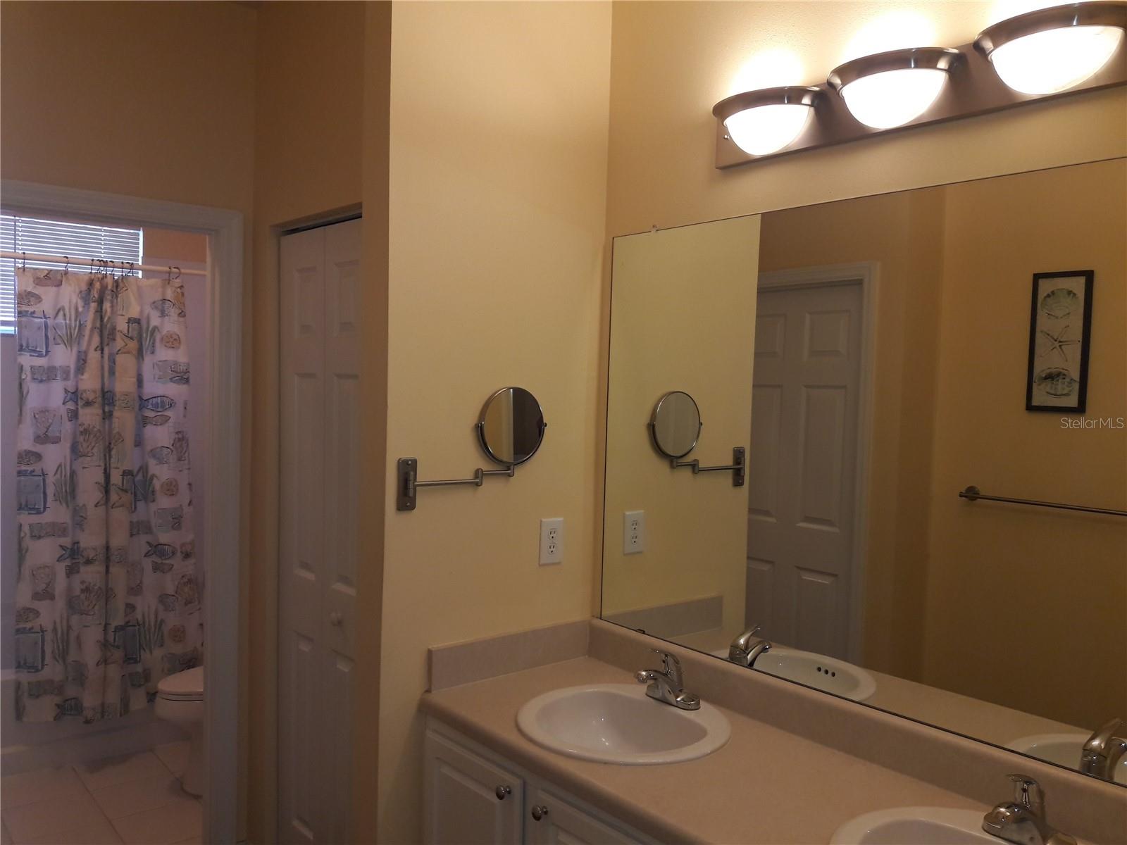 LAS PALMAS OF SARASOTA - Residential Lease