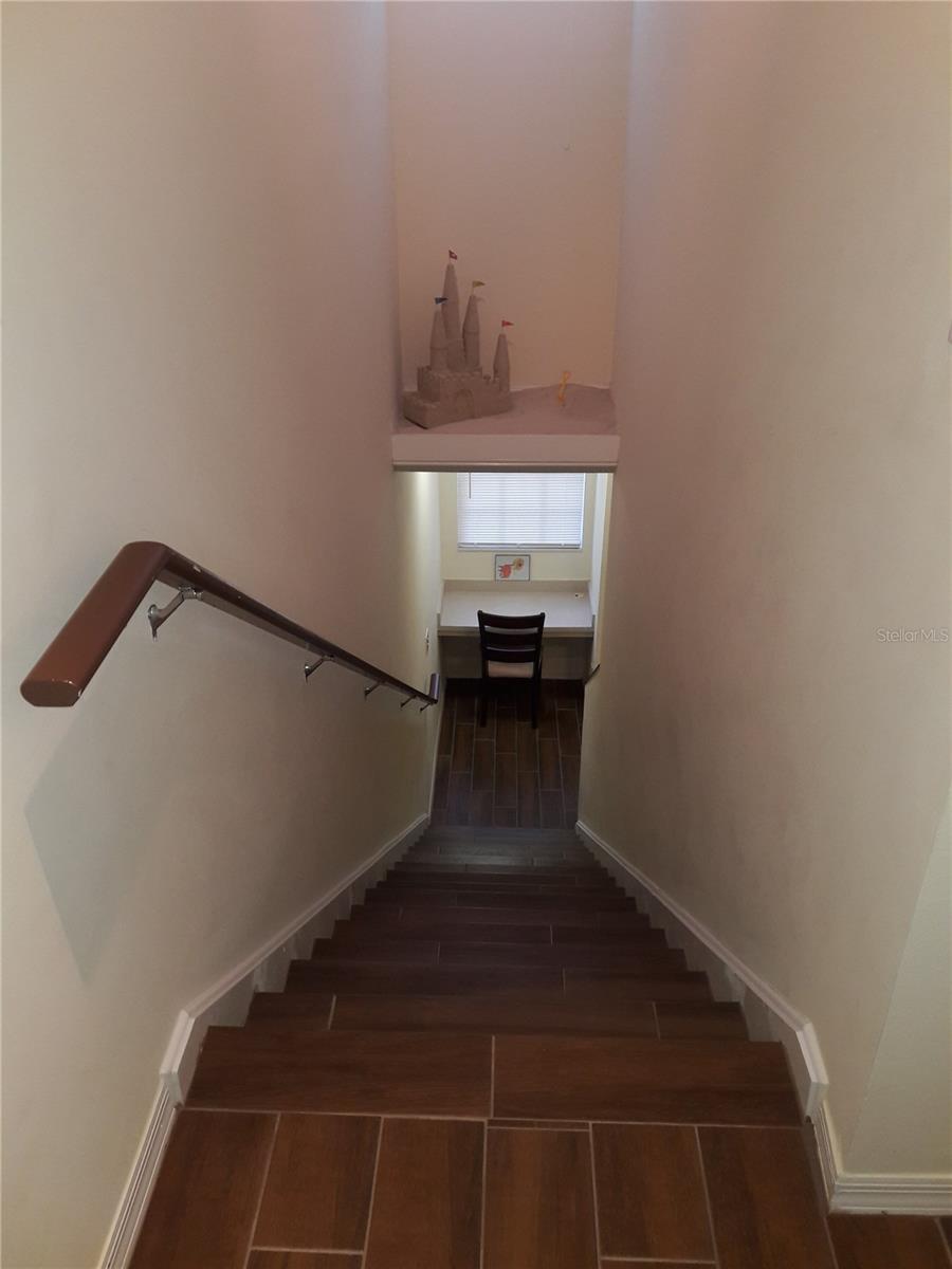 LAS PALMAS OF SARASOTA - Residential Lease