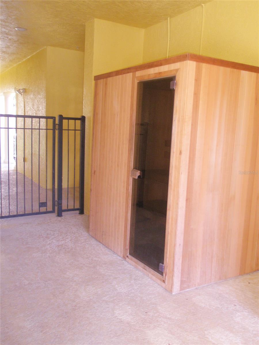 LAS PALMAS OF SARASOTA - Residential Lease