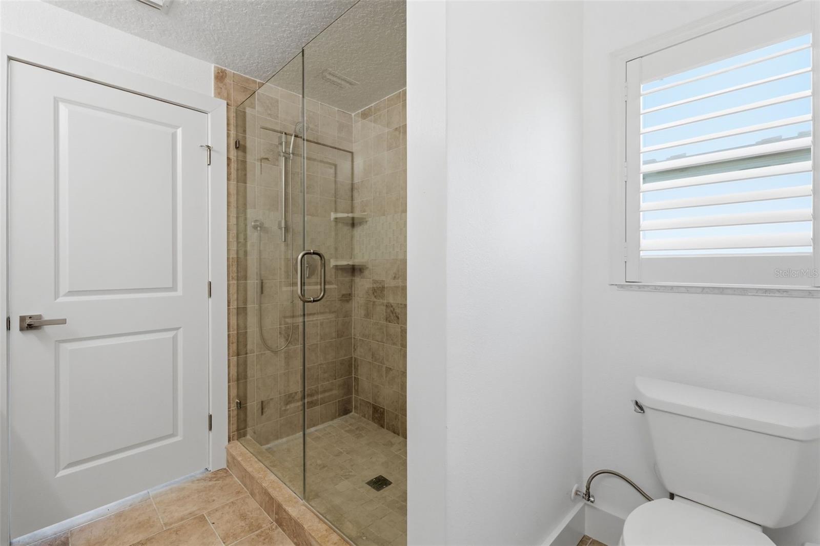 THREE PALMS POINT - Residential