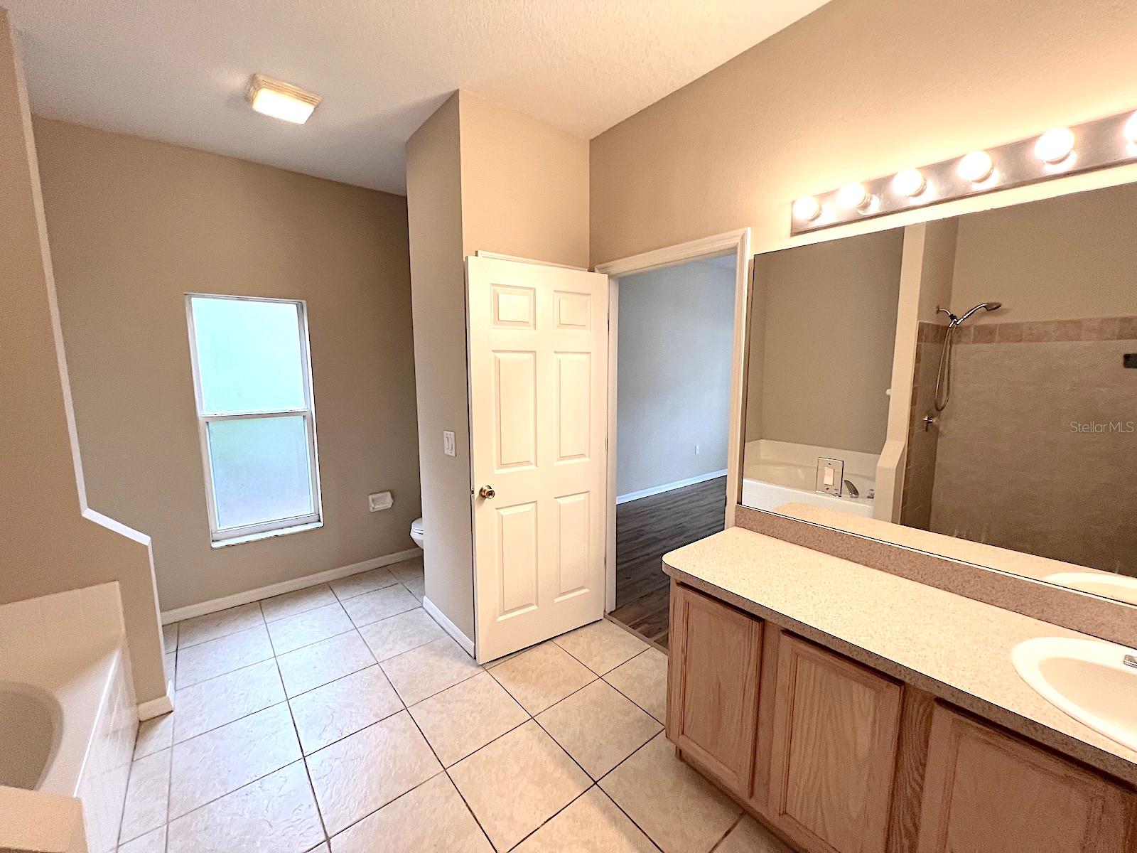 LEHIGH WOODS - Residential Lease