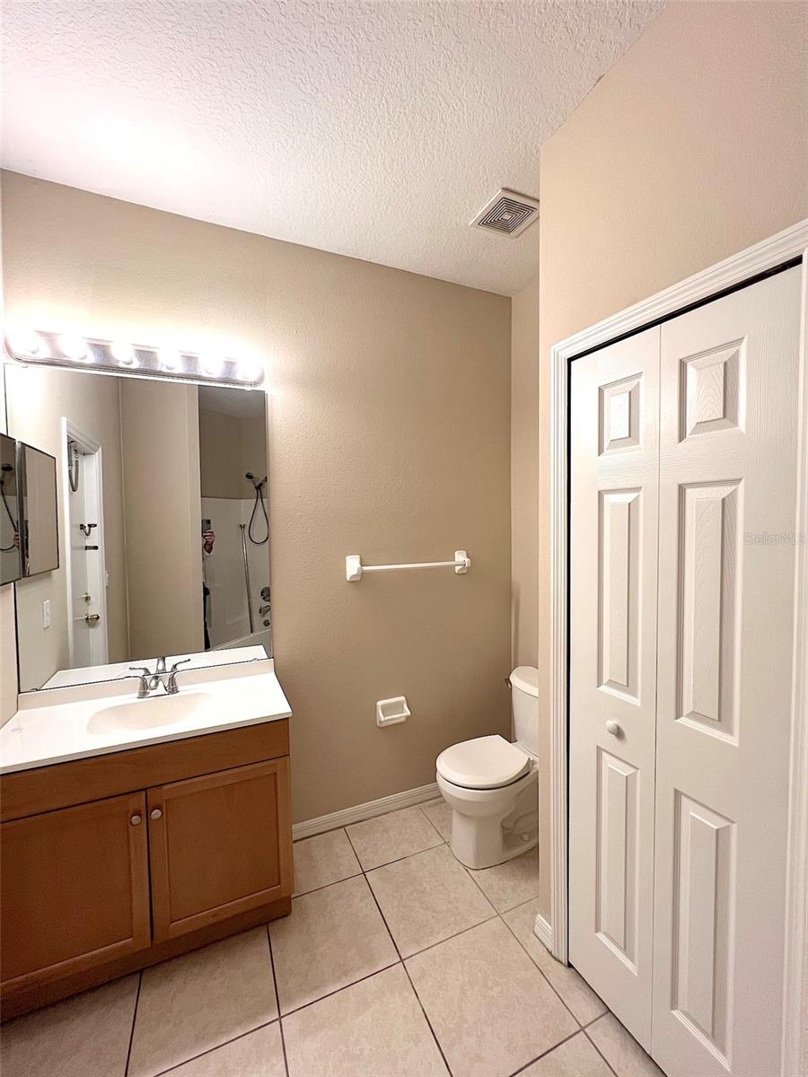 LEHIGH WOODS - Residential Lease