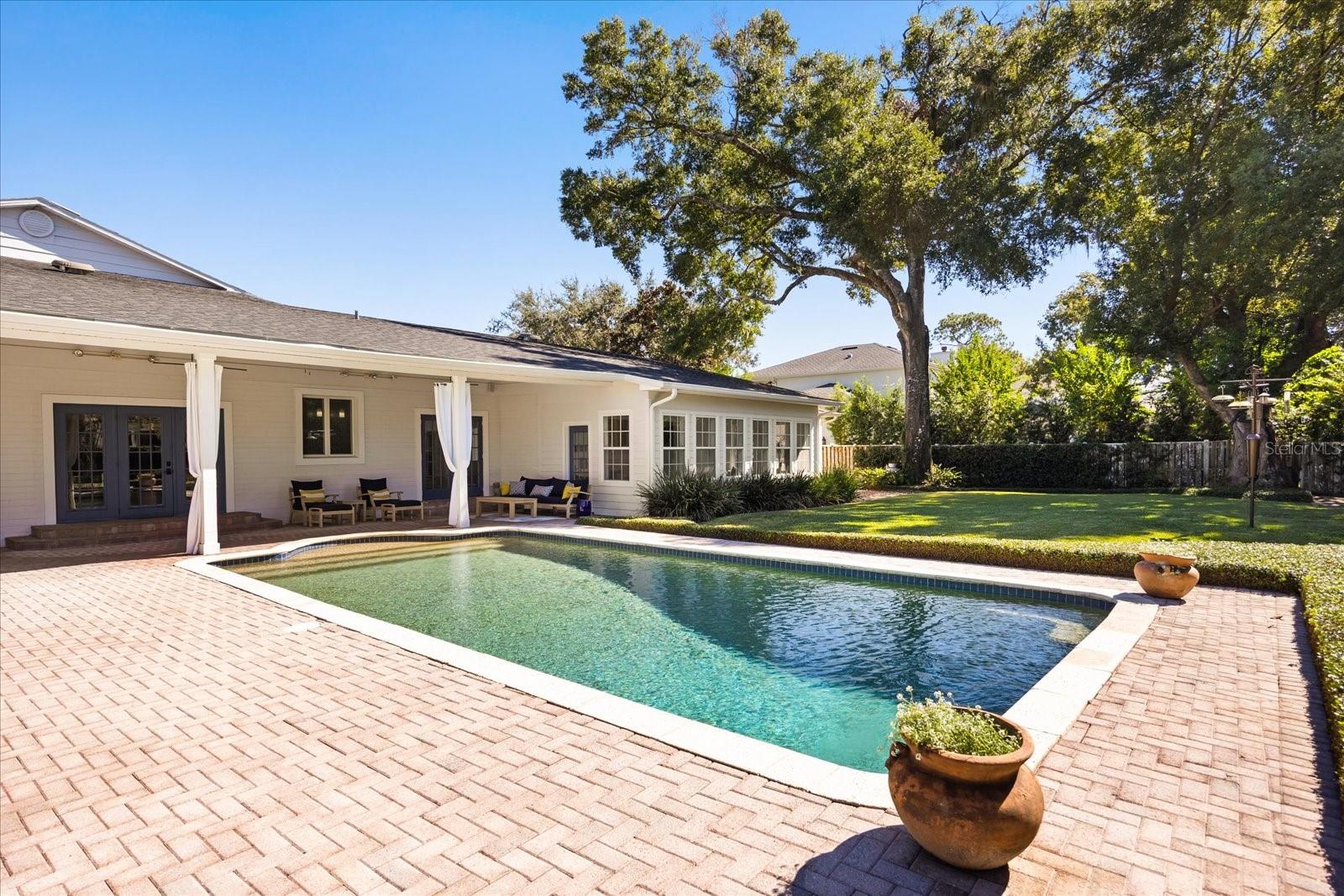 MAITLAND SHORES - Residential