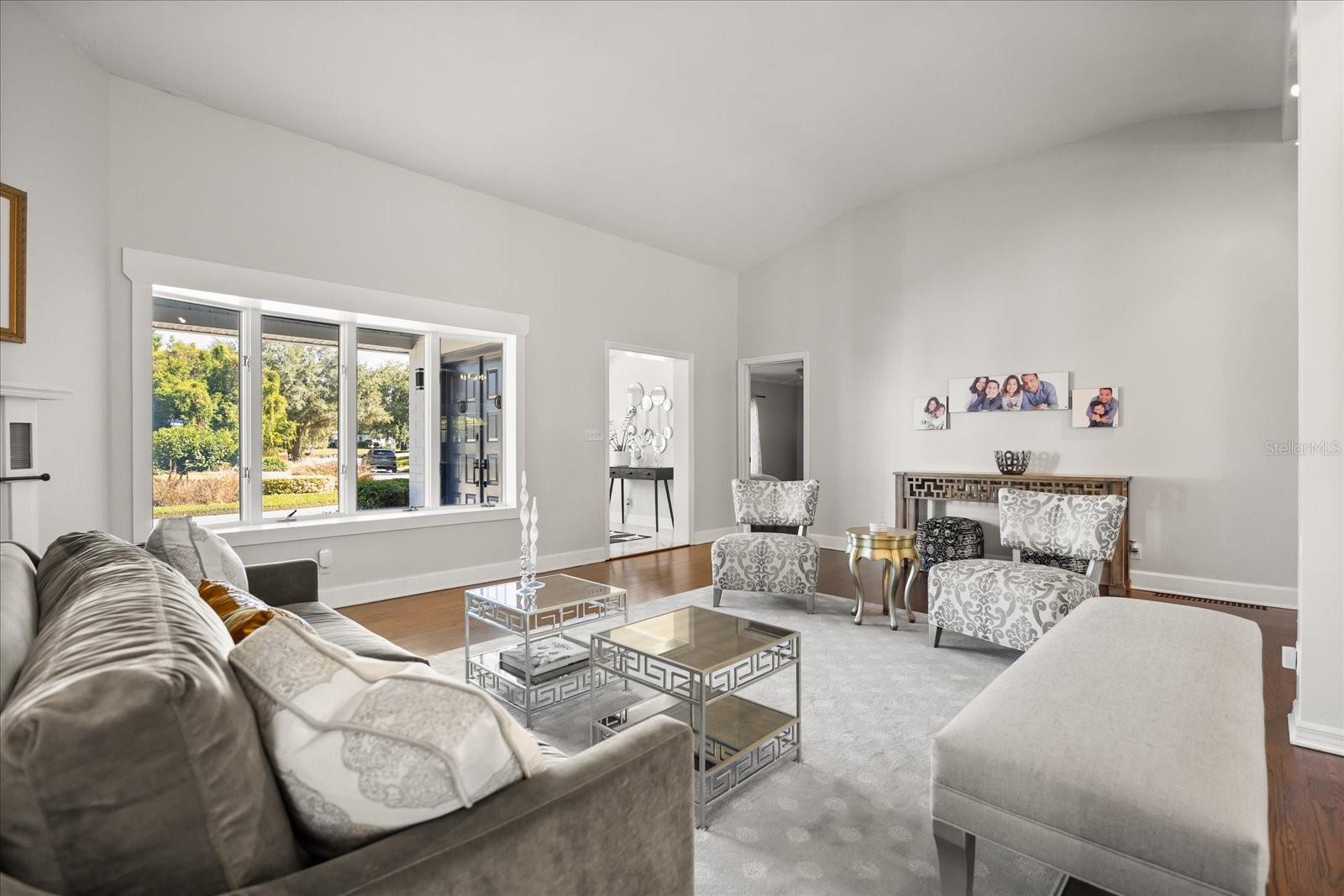 MAITLAND SHORES - Residential