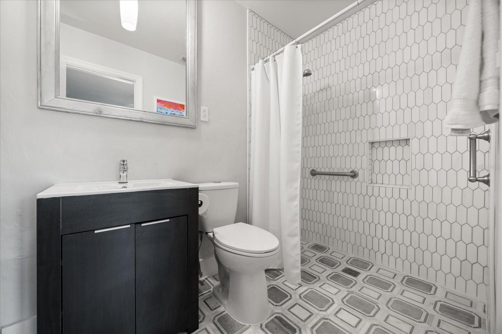 MAITLAND SHORES - Residential