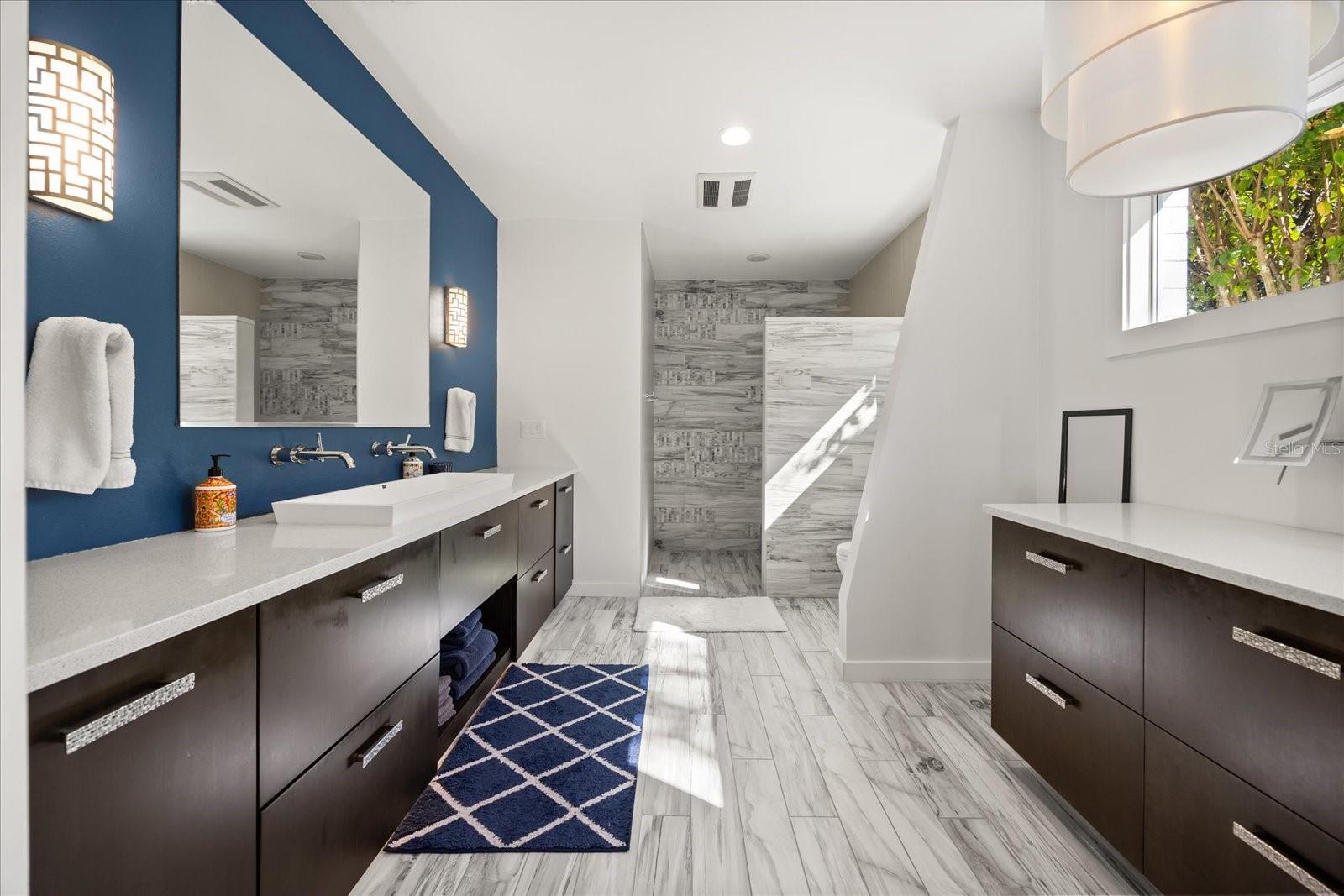 MAITLAND SHORES - Residential