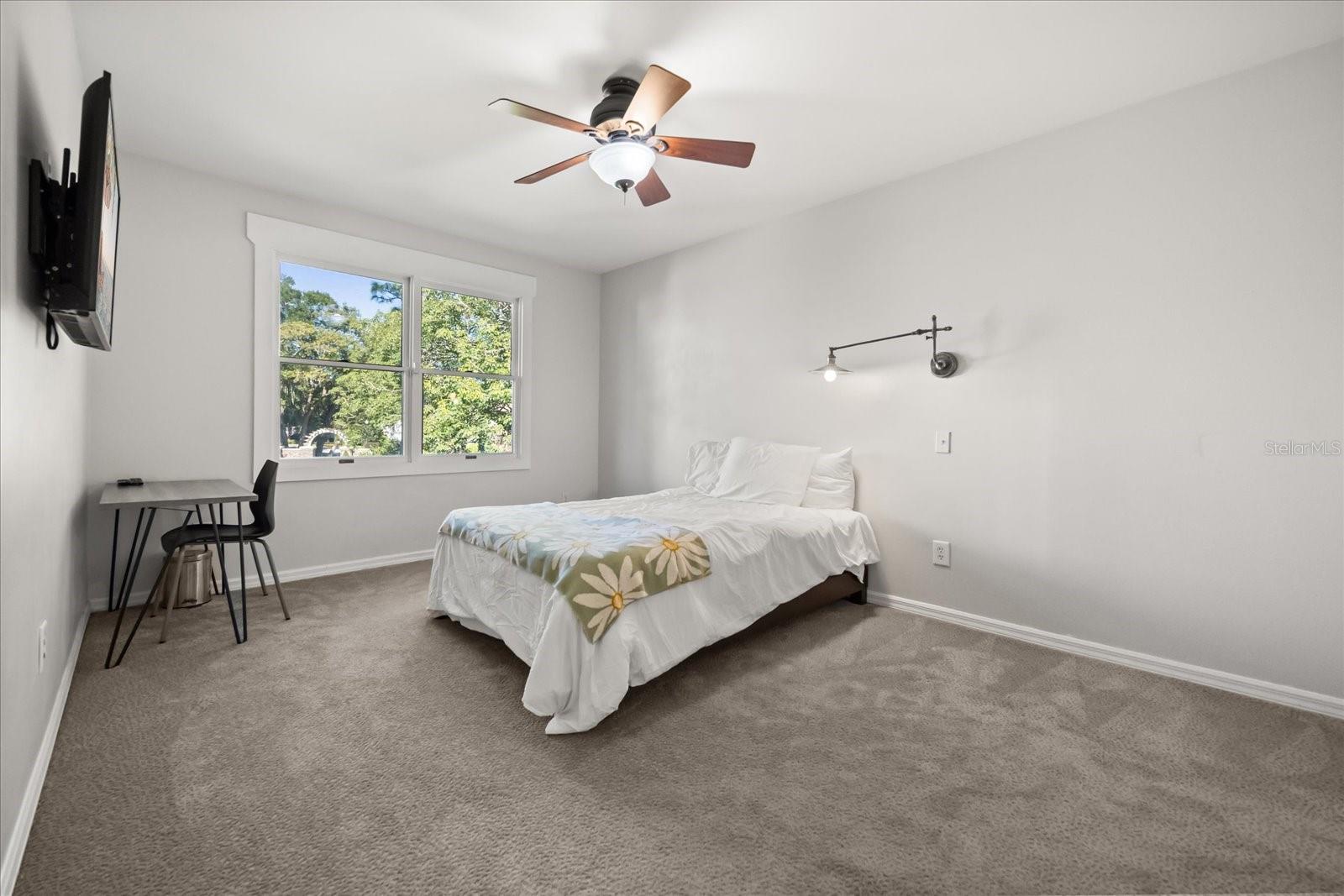 MAITLAND SHORES - Residential