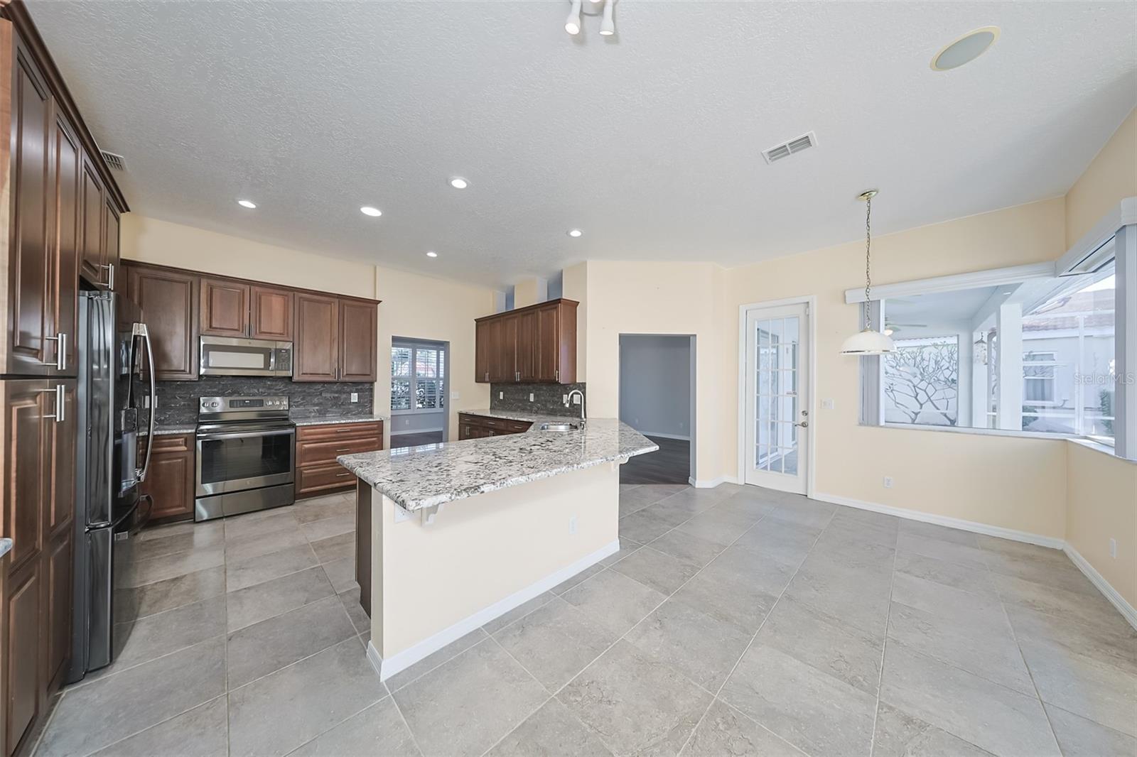 SUN CITY CENTER UNIT 257 PH - Residential