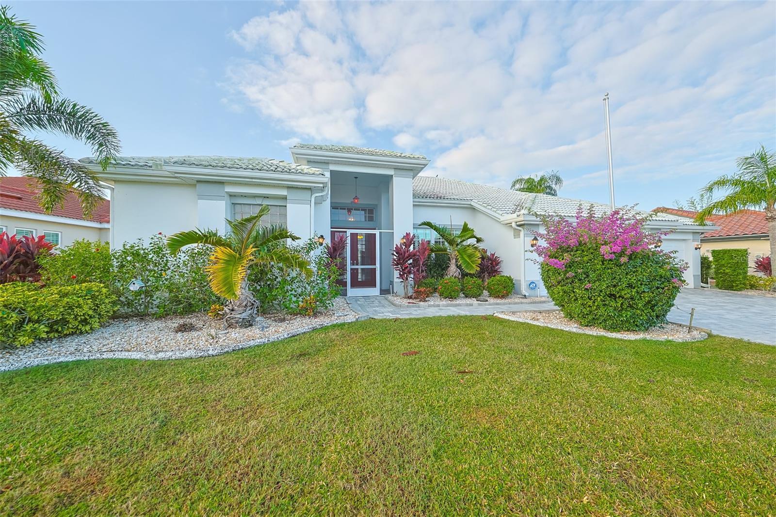 SUN CITY CENTER UNIT 257 PH - Residential