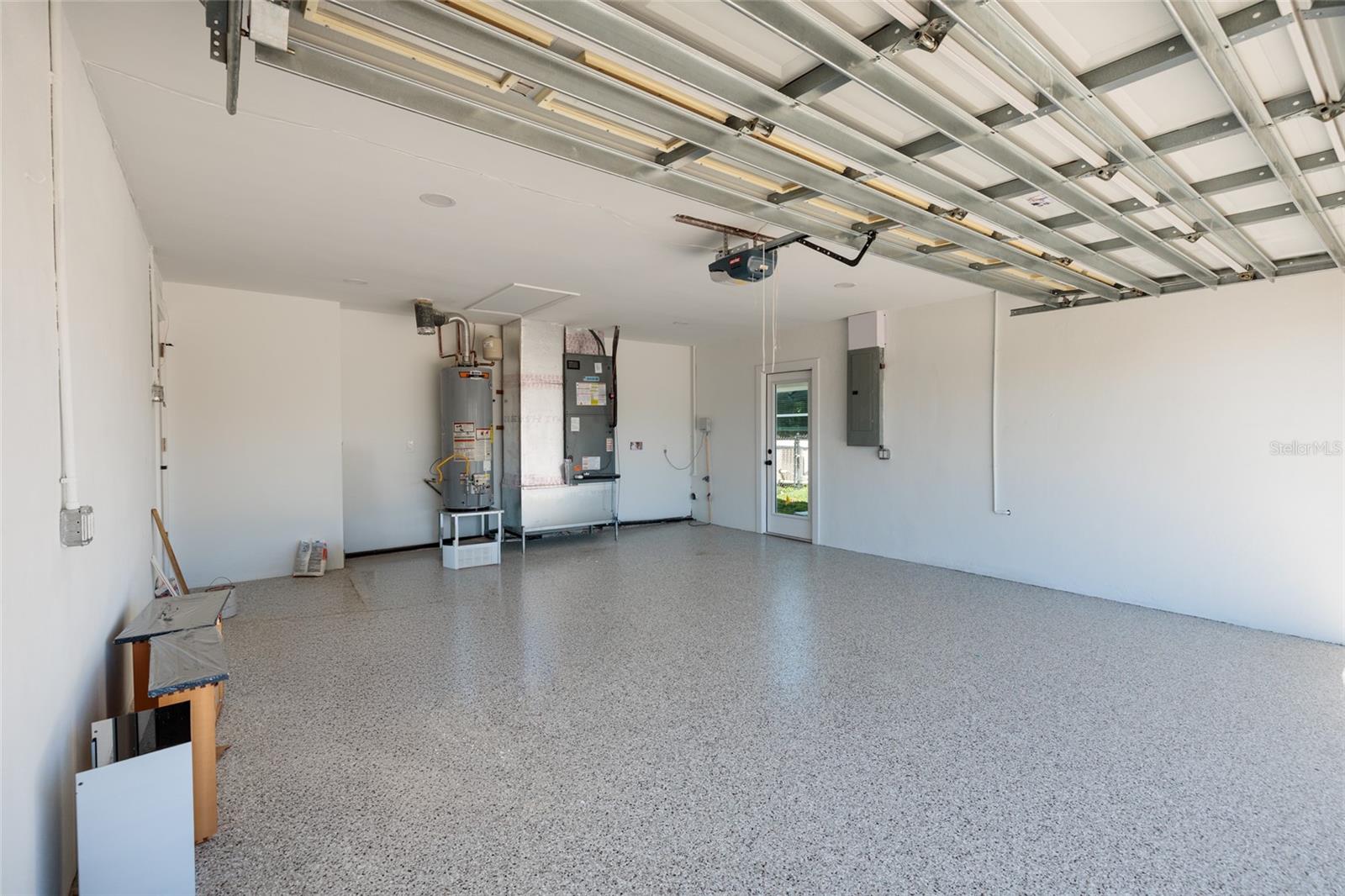 VENETIAN ISLES - Residential