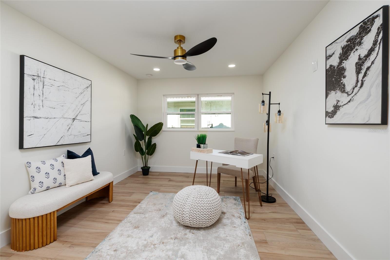 VENETIAN ISLES - Residential