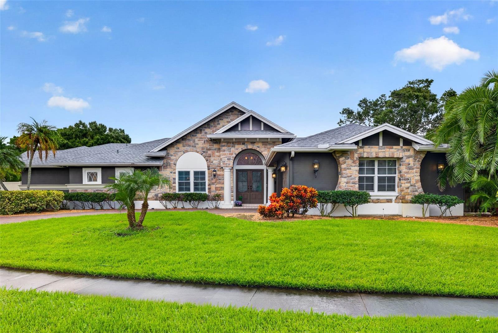 1400 75TH CIRCLE NE
