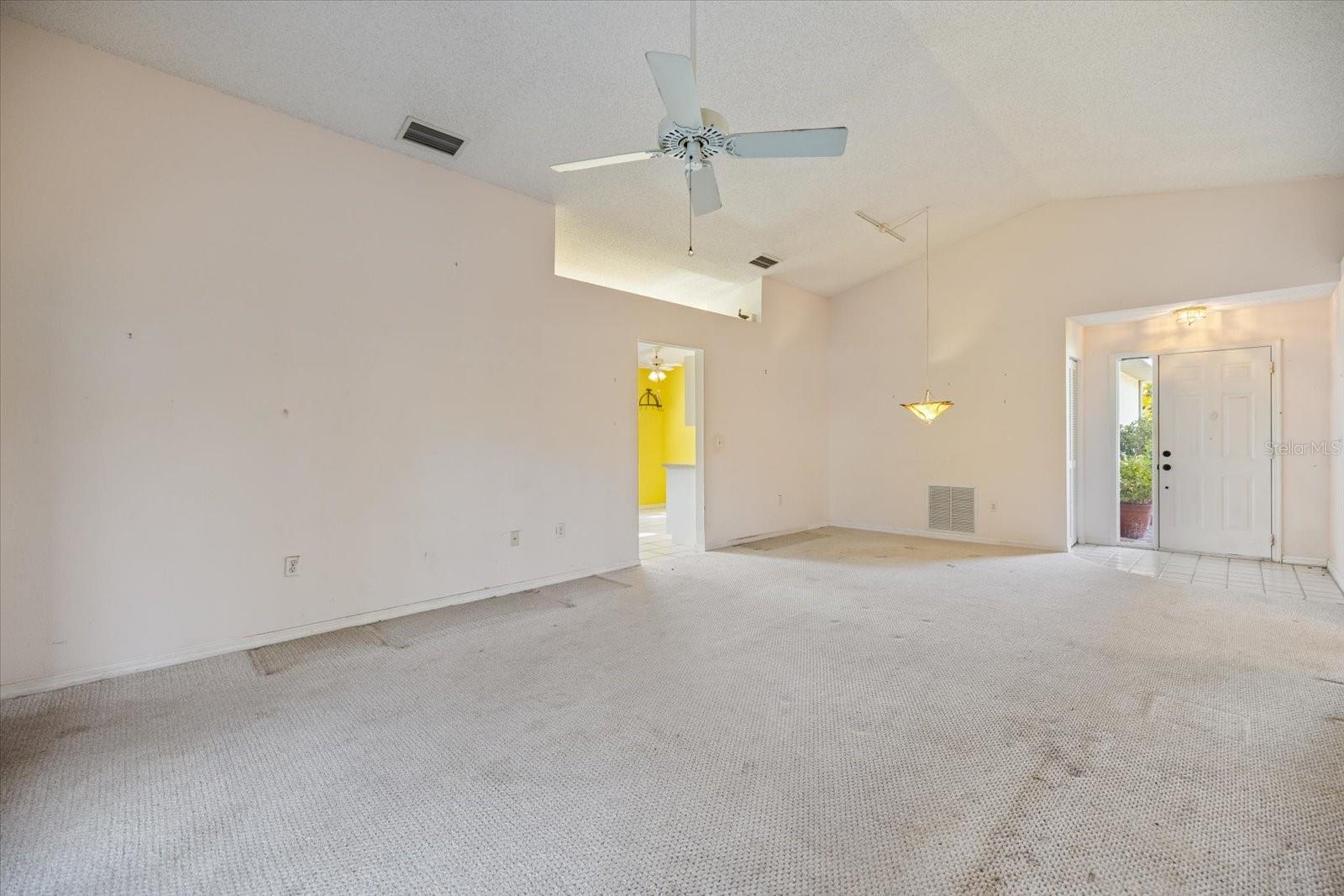 CEDAR CREEK - Residential