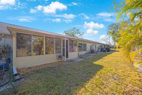 A home in SEMINOLE