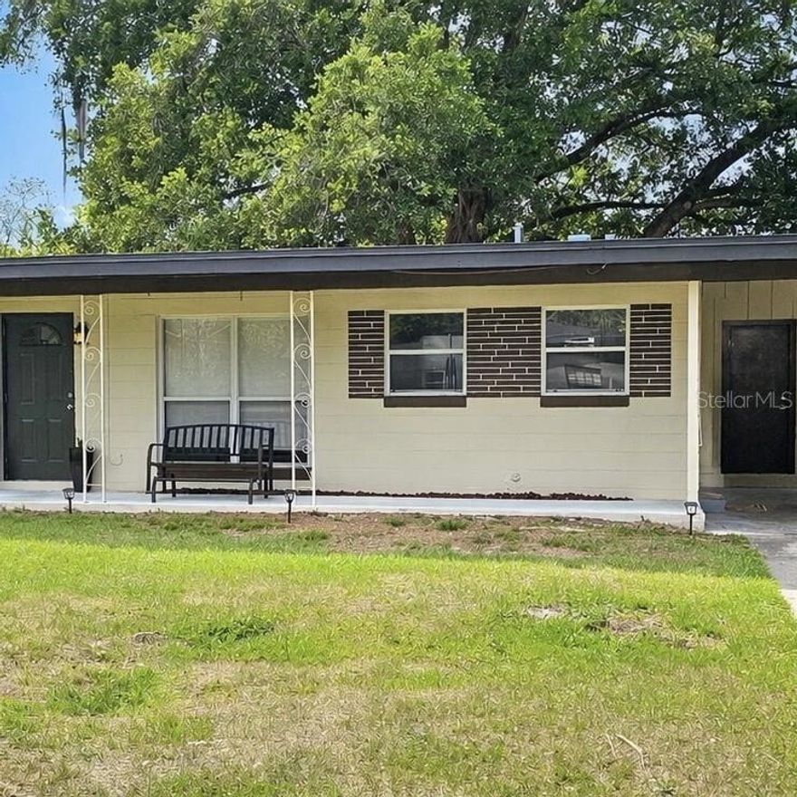 Charming Winter Park home on a spacious quarter-acre lot! Welcome to 2889 Rouen Avenue, Charming Winter Park home on a spacious quarter-acre lot! Welcome to 2889 Rouen Avenue, Fresh exterior paint and move-in-ready 3-bedroom, 2-bath residence offering approximately 1,140 square feet of comfortable living space. This home features a bright and functional layout, well-sized bedrooms, and a large fenced yard with plenty of room to enjoy the outdoors. Brand new Roof is underway. Conveniently located near Rollins College, Park Avenue, Full Sail University, shopping, dining, and I-4, and zoned for Dommerich, this property offers an outstanding opportunity in a sought-after location. Move-in-ready 3-bedroom, 2-bath residence offering approximately 1,140 square feet of comfortable living space. This home features a bright and functional layout, well-sized bedrooms, and a large fenced yard with plenty of room to enjoy the outdoors. Brand new Roof is underway. Conveniently located near Rollins College, Park Avenue, Full Sail University, shopping, dining, and I-4, and zoned for Dommerich, this property offers an outstanding opportunity in a sought-after location. see private remarks and showing time for direct seller’s contact.