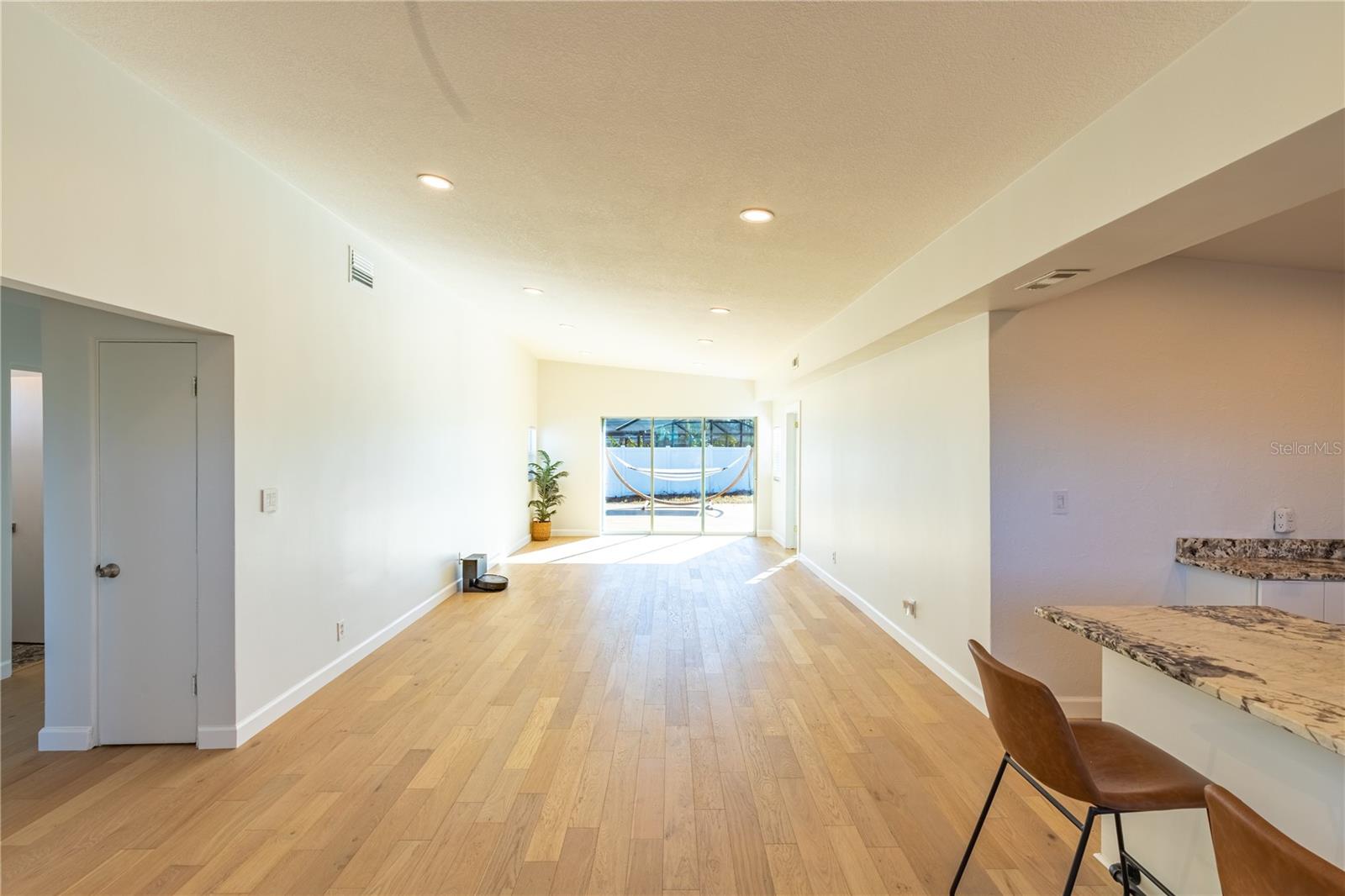 LAKEWOOD ESTATES SUB OF TR 14 - Residential