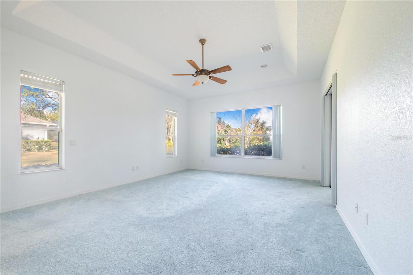 SPRING PINES SUB - Residential