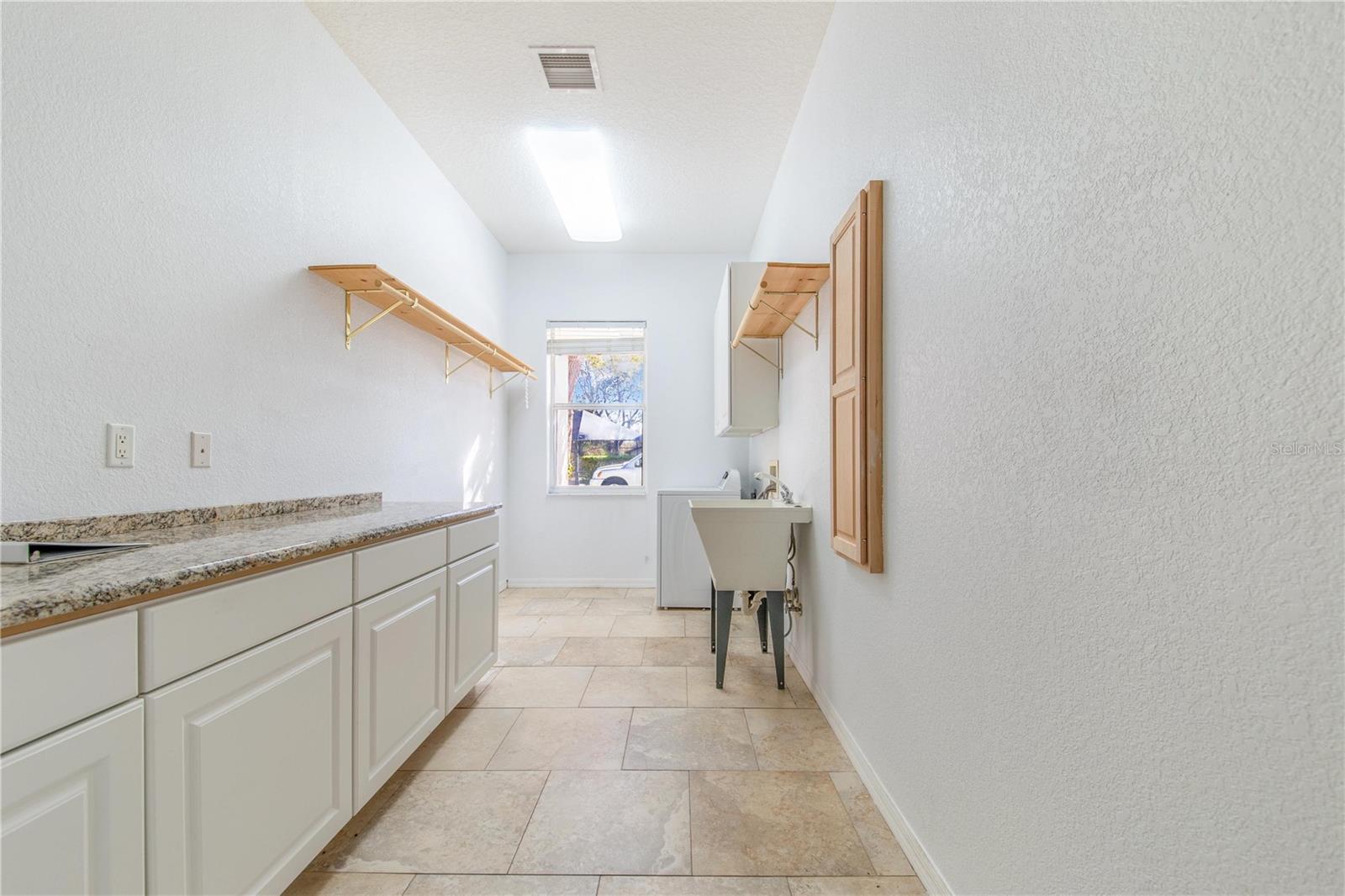 SPRING PINES SUB - Residential