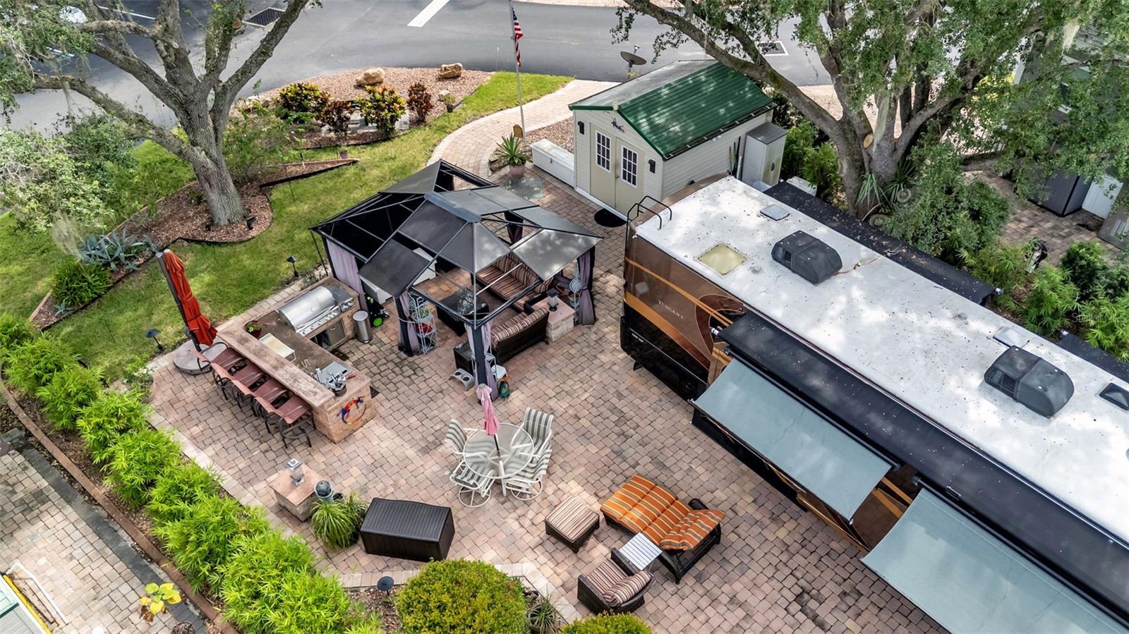 ELITE RESS/CITRUS VLY - Land