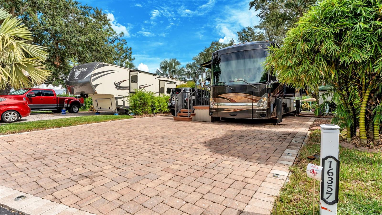 ELITE RESS/CITRUS VLY - Land