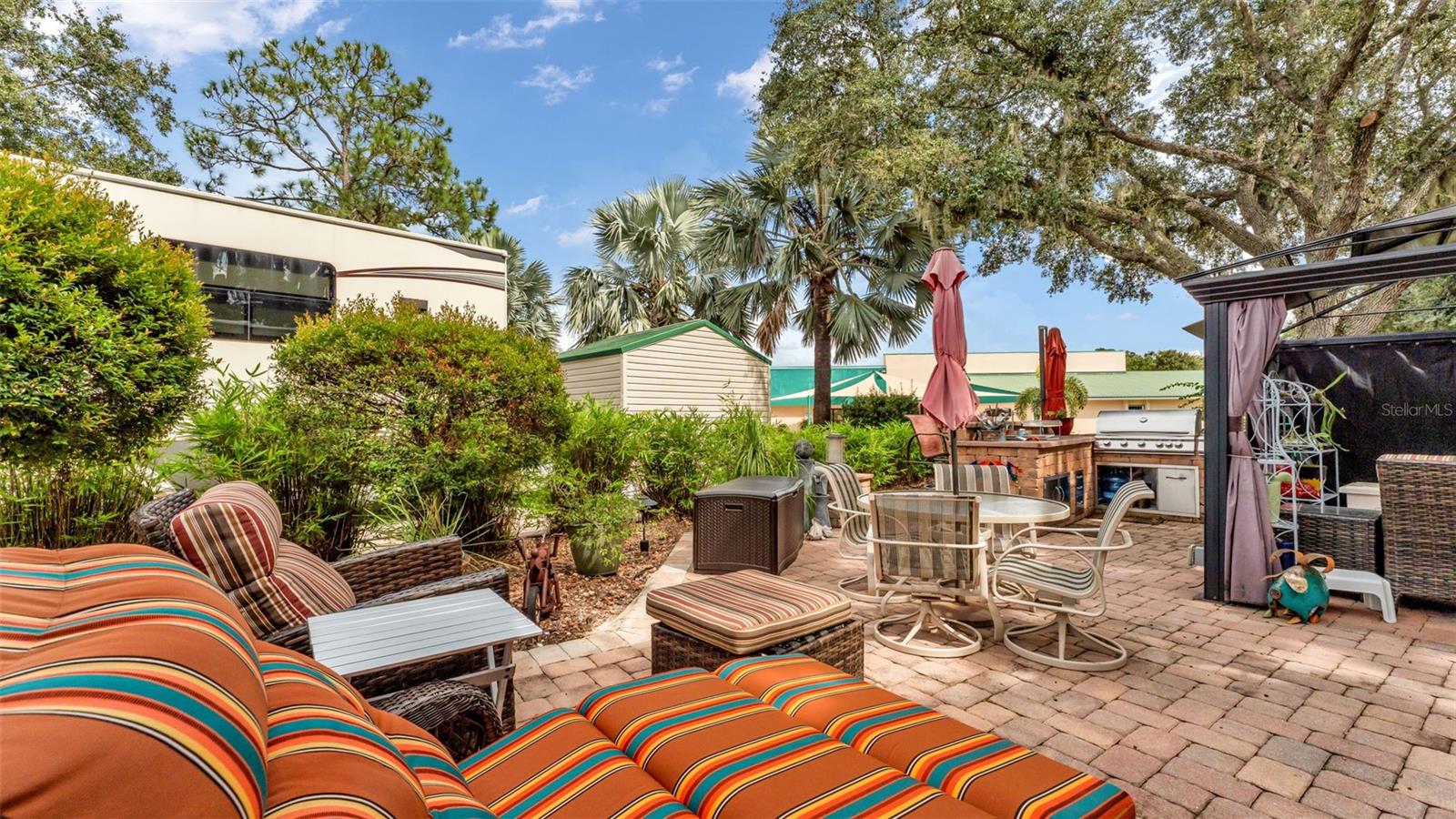 ELITE RESS/CITRUS VLY - Land