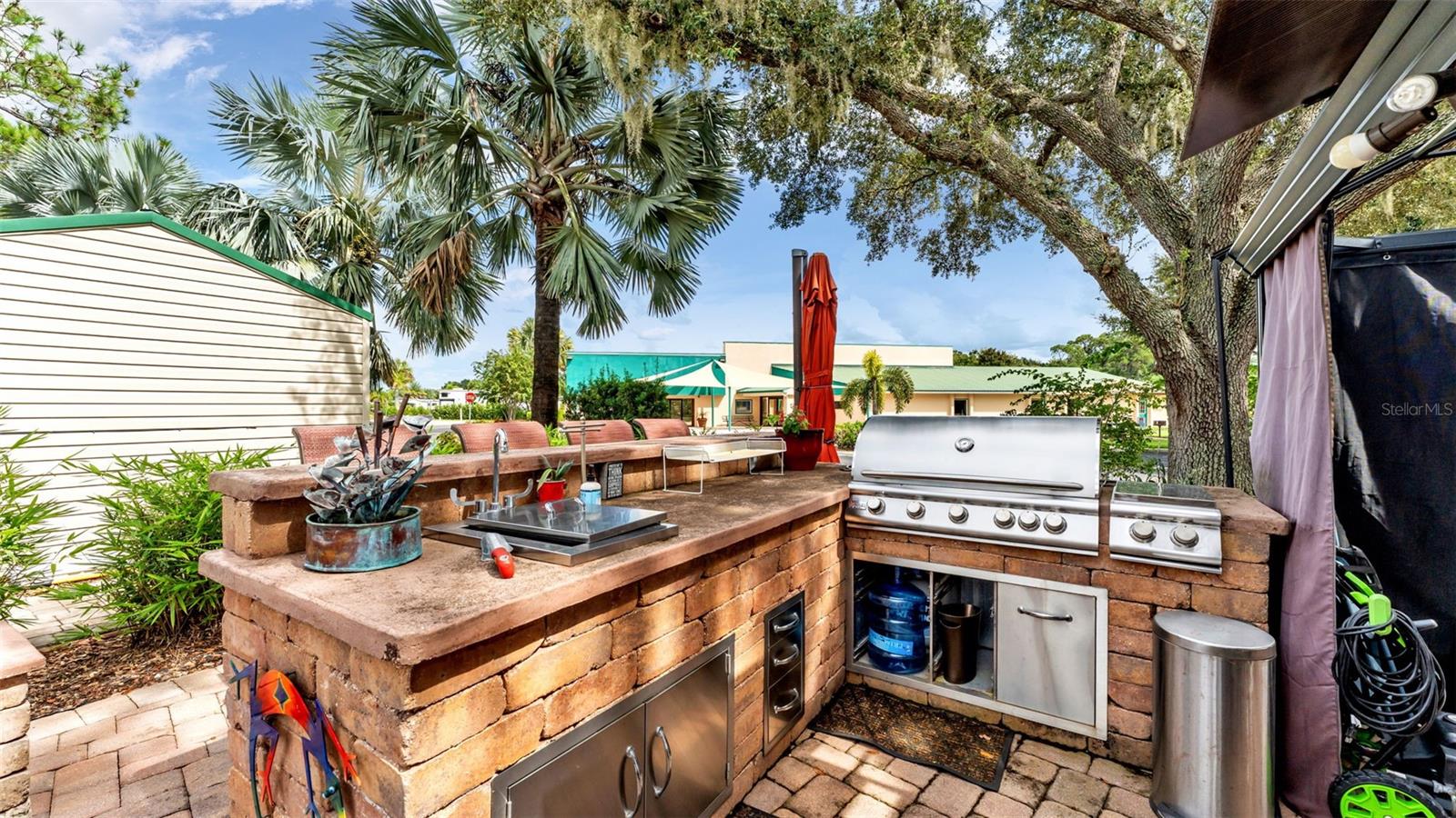 ELITE RESS/CITRUS VLY - Land