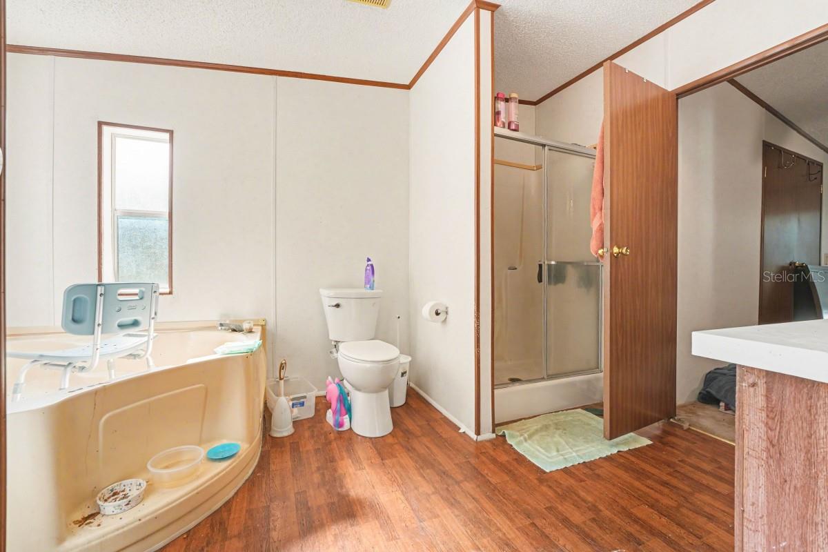 COUNTRY VIEW ESTATES - Residential