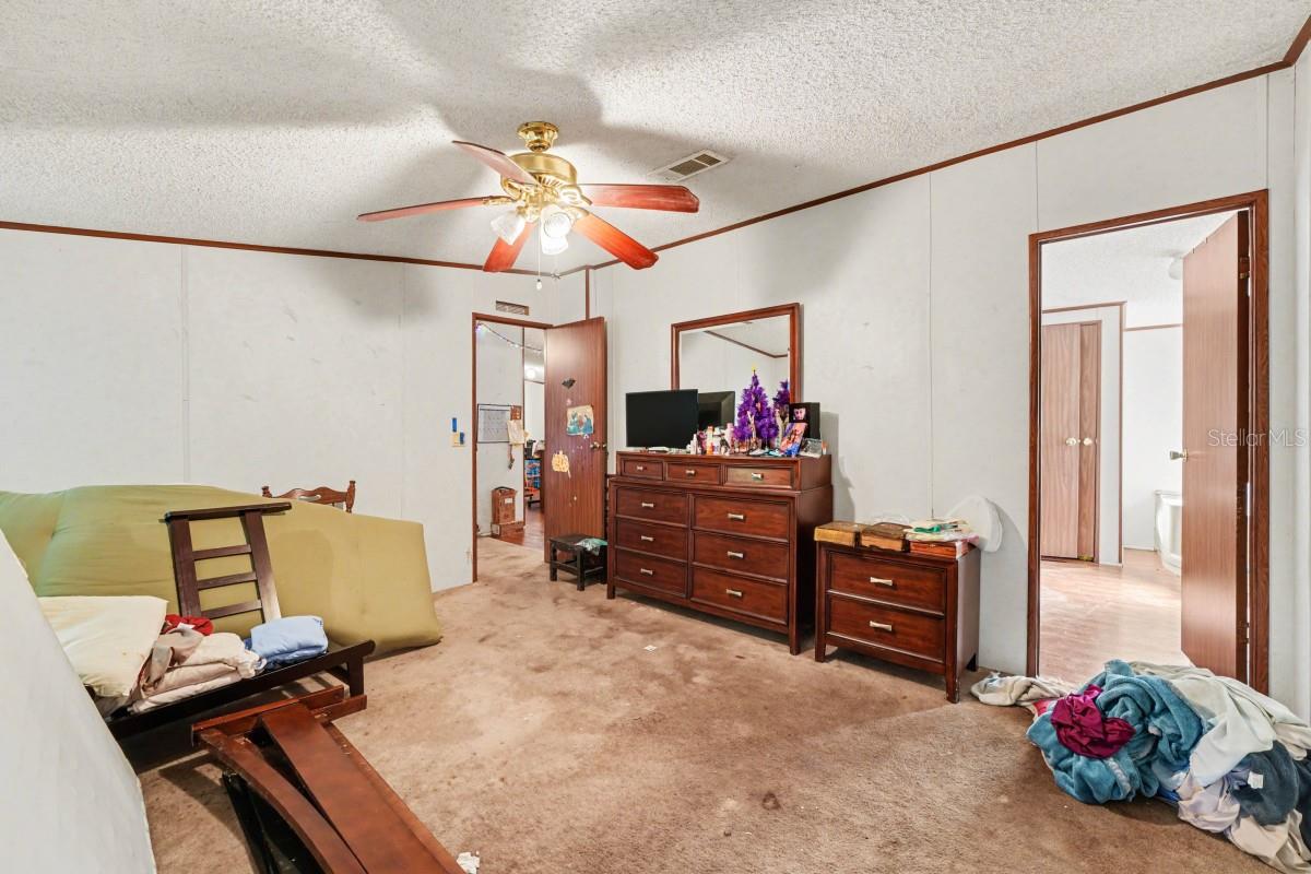 COUNTRY VIEW ESTATES - Residential