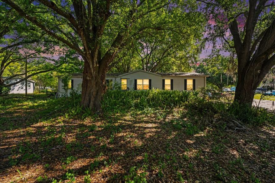 Unlock instant equity with this incredible opportunity! This 4-bedroom, 2-bath manufactured home, built in 1999, sits on a generous .63-acre lot and is priced to be the most economical option in the area—making it a smart buy for homeowners and investors alike.
Inside, you’ll find a spacious living room perfect for gathering and entertaining, along with well-sized bedrooms that offer comfort and flexibility. The home also features a private master suite, giving you your own space to unwind. While the interior could use some TLC, it’s the perfect canvas for a DIY buyer or anyone looking to customize and create their ideal living space.
With solid bones, ample land, and tons of upside, this property is packed with potential and value. Opportunities like this at this price point don’t last—schedule your showing today before it’s gone!