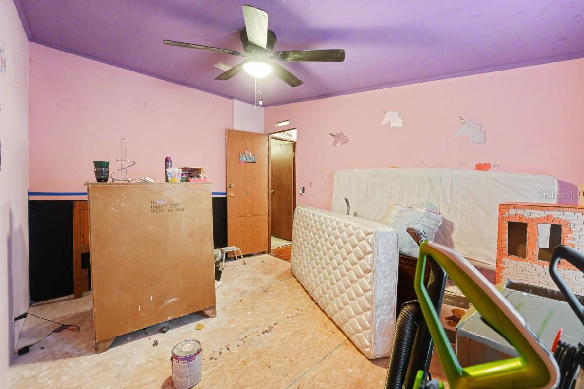 COUNTRY VIEW ESTATES - Residential